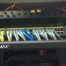 弱電系統(tǒng)集成 價格解析、批發(fā)渠道與廠家選擇，兼論網(wǎng)絡(luò)系統(tǒng)安裝集成